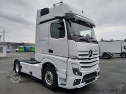 Mercedes-Benz Actros 1851 LS Giga Leder