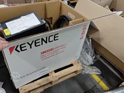 KEYENCE 3-axis