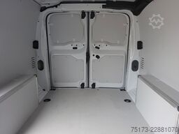 Citroën Jumpy Kasten 145PS Lang Kamera Navi