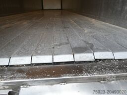 Kraker 3 AXLE WALKING FLOOR TRAILER