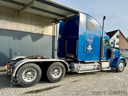 FREIGHTLINER Classic XL