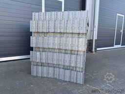 Dexion P 90 / K: 89 x 50 mm / Lichte Weite: 1.445 mm
