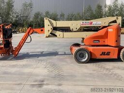 JLG E450AJ