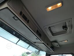 VOLVO FM9-260 Koffer Blatt/Luft alte Tacho LBW