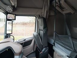 DAF XG+ 530 FT