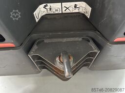 LINDE P 80 * DEMO !! NEW battery !!