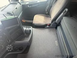 SCANIA G450 Baumaschinentransporter mit Rampen