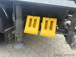 SCANIA G450 Baumaschinentransporter mit Rampen