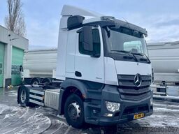 Mercedes-Benz Antos 1943 , 243748 km!   origineel NL trekker...