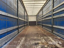 Schmitz Cargobull Schiebeplane Mega