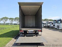 VOLVO FM 11.330 GLOBE LIFT SIDE DOOR