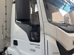 Iveco 140e25