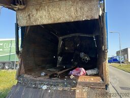 Scania P 280 6x2 EEV / HMF 2120-S3 Crane / Geesink GPM...