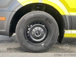 MAN TGE 3.180 L3H2 BF4 BEGLEITFAHRZEUG STANDH ACC