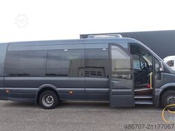 MERCEDES-BENZ Sprinter 516 21 Sitze mit großem Gepäck