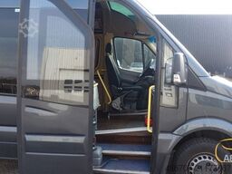 MERCEDES-BENZ Sprinter 516 21 Sitze mit großem Gepäck