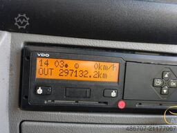 MERCEDES-BENZ Sprinter 516 21 Sitze mit großem Gepäck