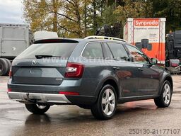 SKODA Octavia Combi Scout 4x4
