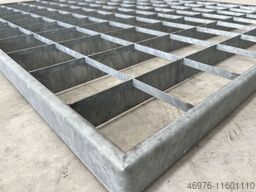 Paket 30x Gitterroste / Gesamtbreite: 1.195 mm / Gesamttiefe: 990 mm (L)