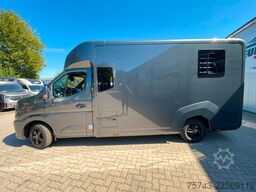 RENAULT Master STX 5 Sitzer Haras ex. Lang Automatik