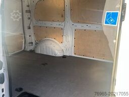 MERCEDES-BENZ Vito 110 KOMPAKT 6G KLIMA TEMPOMAT AHK 3-SITZER