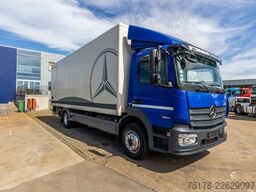 Mercedes-Benz ATEGO 1524 L + DHOLLANDIA 2T.