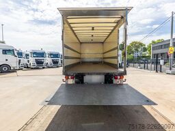 Mercedes-Benz ATEGO 1524 L + DHOLLANDIA 2T.