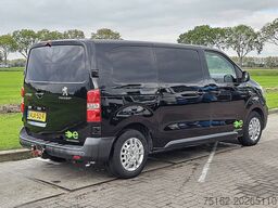 PEUGEOT E-EXPERT L2 50kWh Trekhaak!