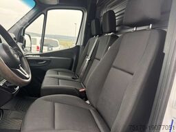 MERCEDES-BENZ Sprinter 516 CDI Werkstatt/Regal AHK3,5to Klima