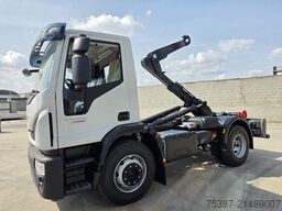 IVECO 140E28