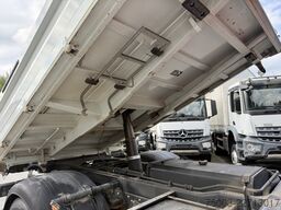 Iveco EuroCargo 180-320 Kipper mit Kran Palfinger 12.501