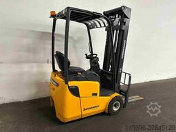 Jungheinrich EFG 110 - TRIPLEX 5,5 m