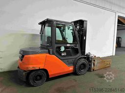 Toyota 40-8FD50N - TRIPLEX 5 m