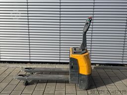 Jungheinrich EME114 - NEUE Batterien 10/2025