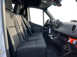 Mercedes-Benz Sprinter 317 CDI Kasten Maxi Klima Sitzh. Kamera MBUX