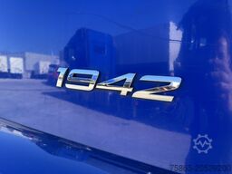 Mercedes-Benz Actros 1842 StreamSpace / 939 dkm / 2 Tanks / N...
