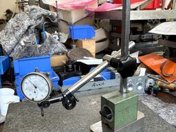 Granite Measuring Plate with Dial Gauge
