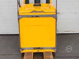 Jungheinrich ERE 225 2021y/ 2305mh