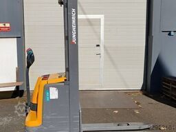 Jungheinrich EJC 216 5.25m / batt 2021