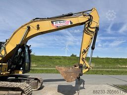 CAT 323FL