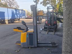 Jungheinrich ERC 214z 5.35m/ initial