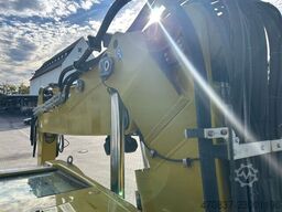 LIEBHERR A 920