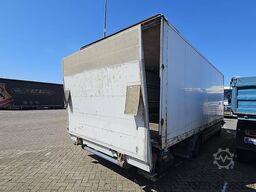 MERCEDES-BENZ ATEGO 818
