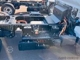 FUSO Canter 4C15e Fahrgestell