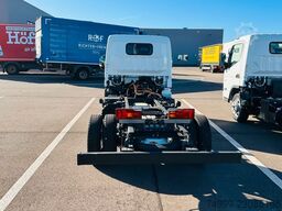 FUSO Canter 4S15e Fahrgestell