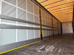 SCHMITZ CARGOBULL SCS24 MEGATRAILER/LUFT-LIFT/Hubdach/2xLIFT-ACHSE