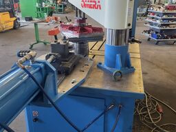 OMERA  Umform Beschneide maschine R1000
