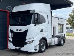 IVECO S-WAY AS440S48 ACC Intarder Klima Aerokit 2xTank