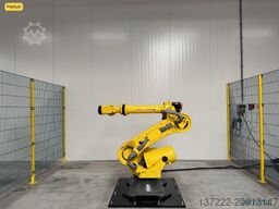 FANUC R-2000iC/165F