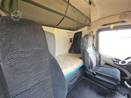 MERCEDES-BENZ ACTROS 1843